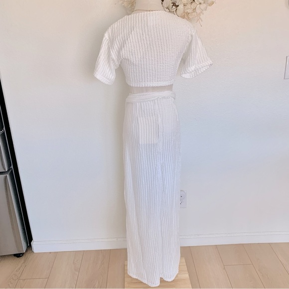SABO Florence White Ribbed Knit Knot Front Wrap Top Wrap Maxi Skirt Set - Picture 11 of 16